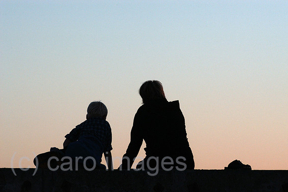 00K050825D035CAROE.JPG