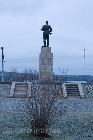 00K051122D002CAROE.JPG