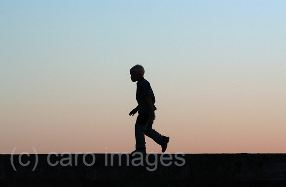 00K050825D042CAROE.JPG