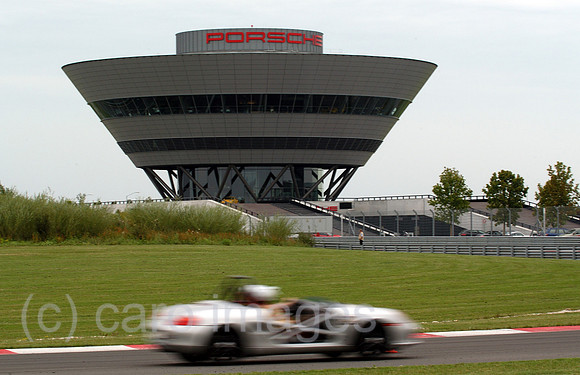 00K050801D025CAROE.JPG