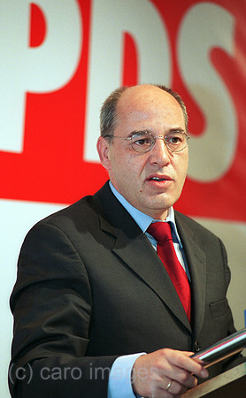 00M119218CARO.JPG