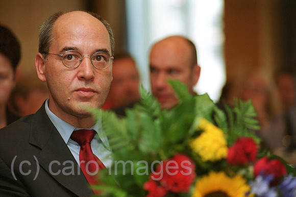00M119509CARO.JPG