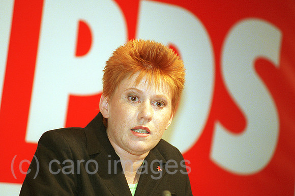 00M119206CARO.JPG