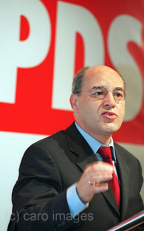 00M119235CARO.JPG