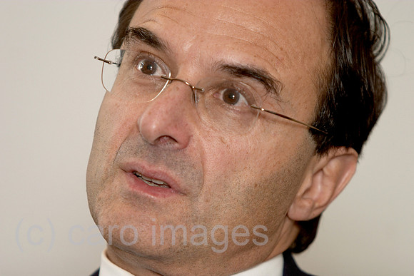 0KH041108D004CARO.JPG