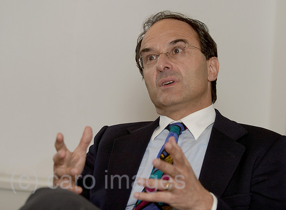 0KH041108D005CARO.JPG