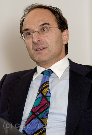 0KH041108D003CARO.JPG
