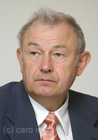 0KH040708D009CARO.JPG