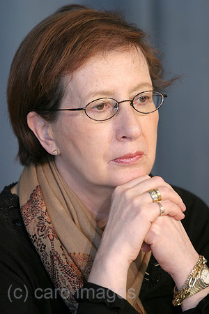 0KH040324D007CARO.JPG