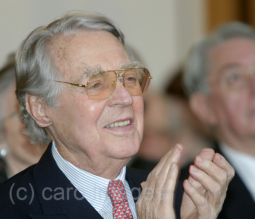 0KH040212D001CARO.JPG