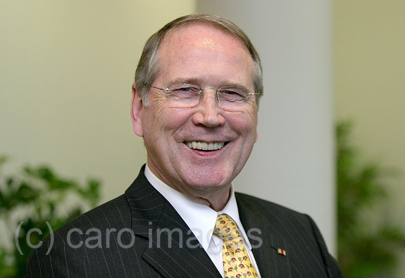 0KH040319D004CARO.JPG