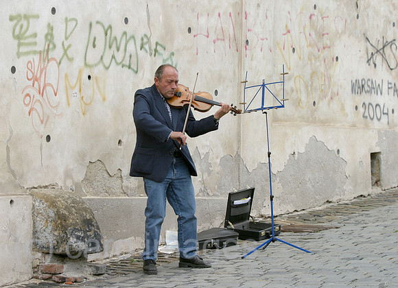 0KH040511D008CARO.JPG
