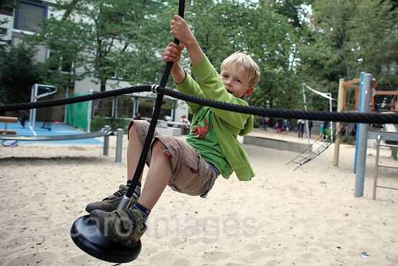 00S090928D001CARO.JPG