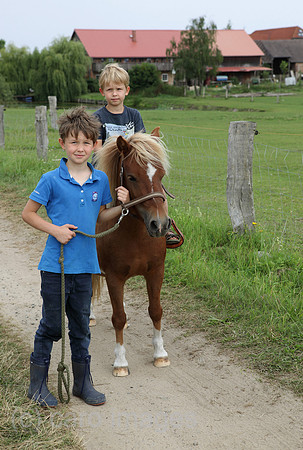 00S090815D001CARO.JPG