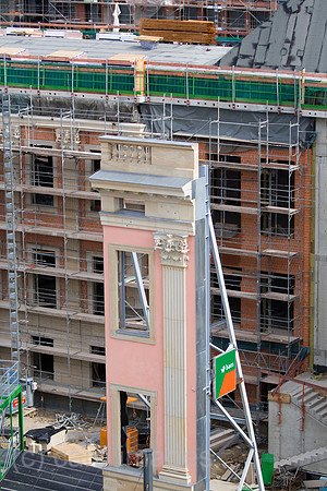 0GB120409D002CARO.JPG