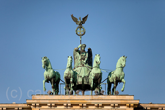 0BG110921D001CAROE.JPG