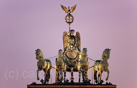 0BG110705D235CAROE.JPG