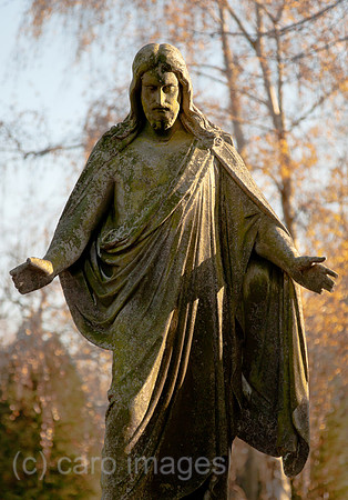 0BG111121D076CAROE.JPG
