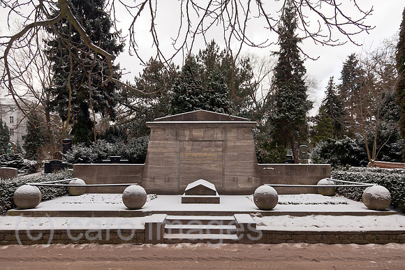 0BG120209D149CAROE.JPG