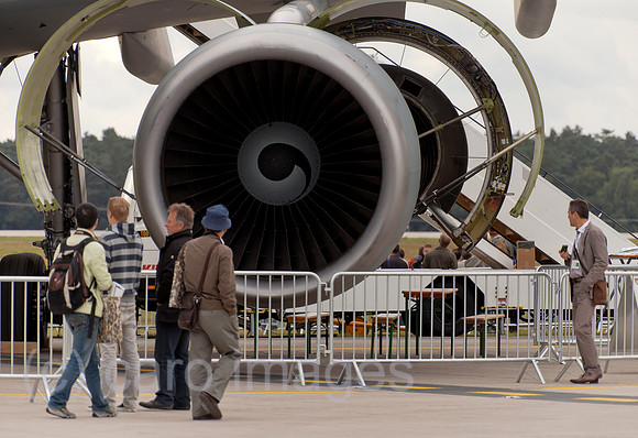 0BG120912D031CAROE.JPG