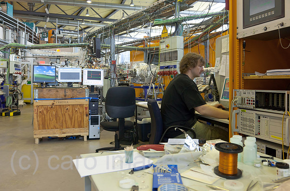 0BG120511D009CAROE.JPG