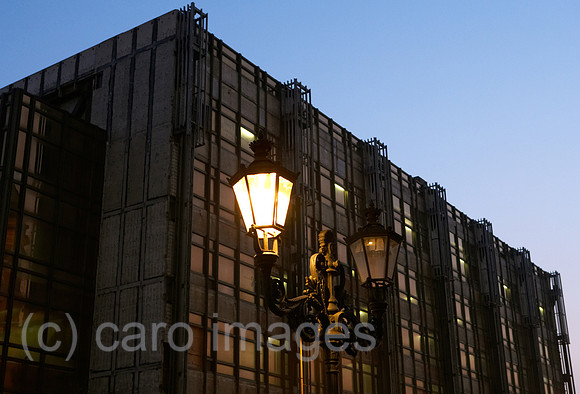 00R060126D023CARO.JPG