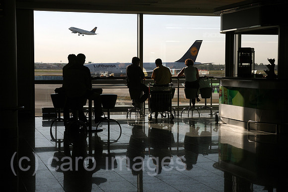 00S070430D111CAROEP.JPG