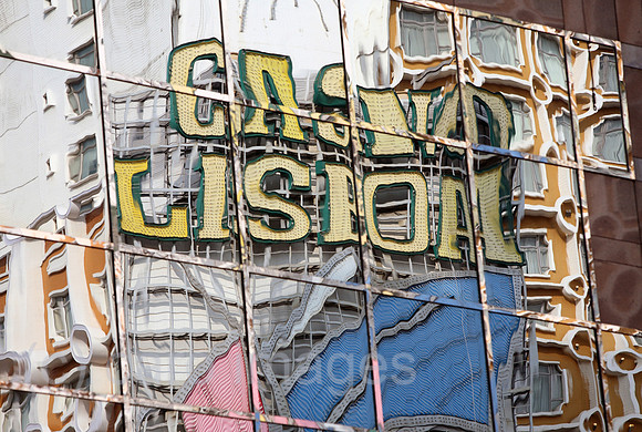 00S070426D143CAROEP.JPG