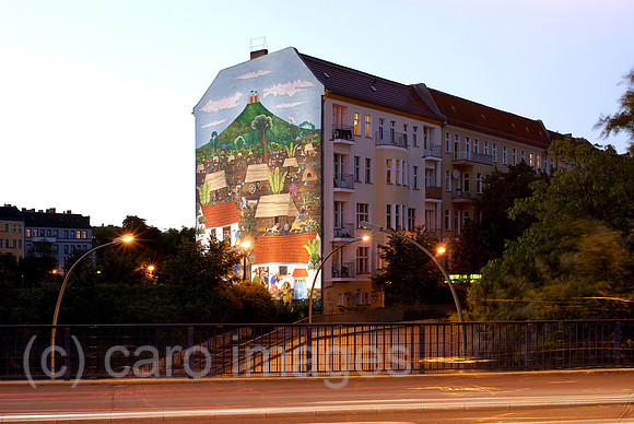 00N090528D117CARO.JPG
