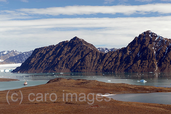 00K060715D033CAROE.JPG