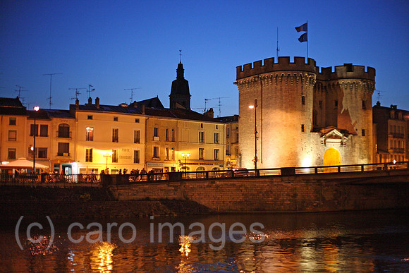 00A080519D157CARO.JPG
