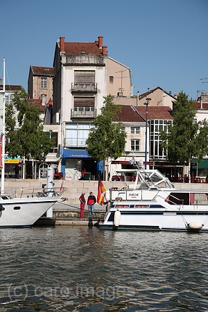 00A080520D049CARO.JPG
