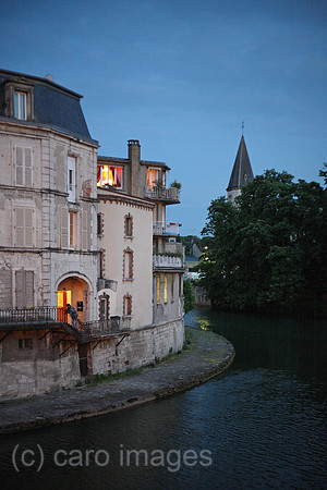 00A080519D146CARO.JPG