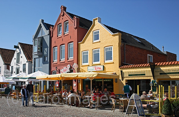 00B070416D093CARO.JPG