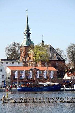 00B070412D053CARO.JPG
