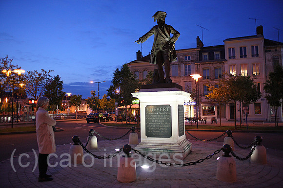 00A080519D149CARO.JPG