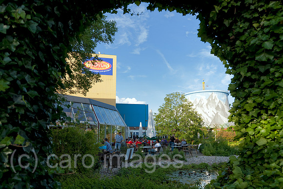 00A110624D081CARO.JPG