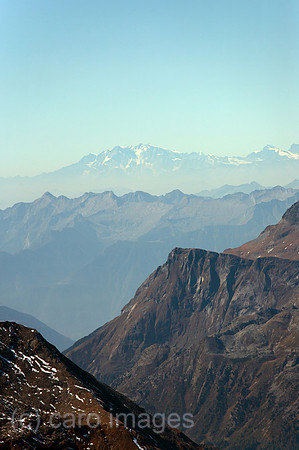 00A111002D097CARO.JPG