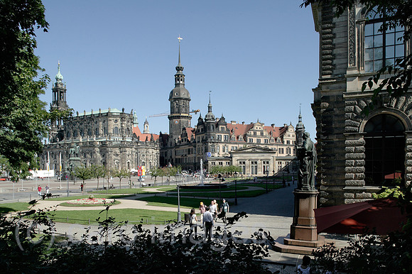 00P060717D039CAROE.JPG