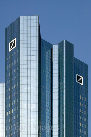 00P060511D037CAROE.JPG