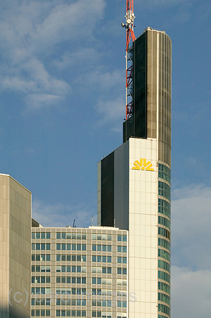 00P060430D019CAROE.JPG