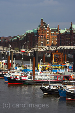 00P060419D013CAROE.JPG