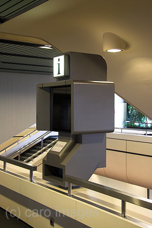 00P060117D004CARO.JPG