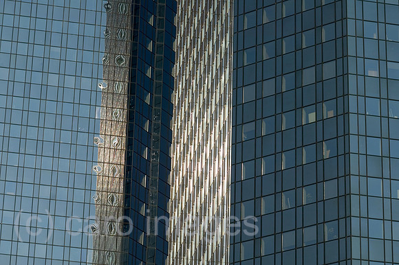 00P060511D036CAROE.JPG