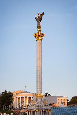 00X120825D066CARO.JPG