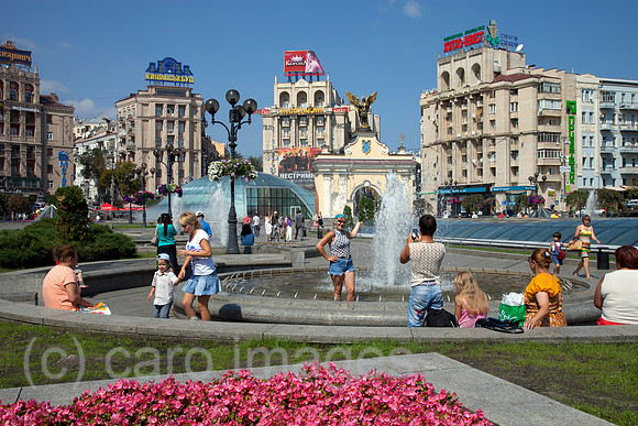 00X120826D086CARO.JPG