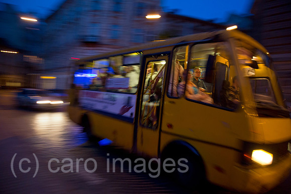 00A120506D690CARO.JPG