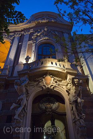 00A120506D688CARO.JPG
