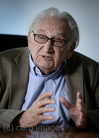 0MW130514D002CARO.JPG