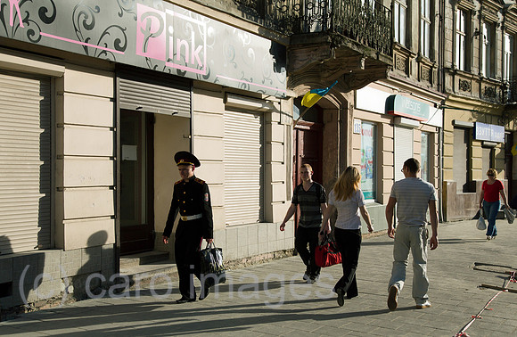 00A120506D468CARO.JPG